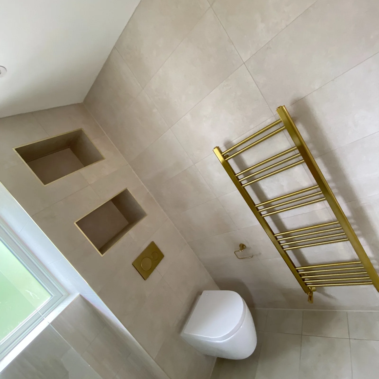 Bathroom Gold Details